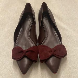 Tory Burch burgundy flats with suede bows. Women’s size 9 1/2